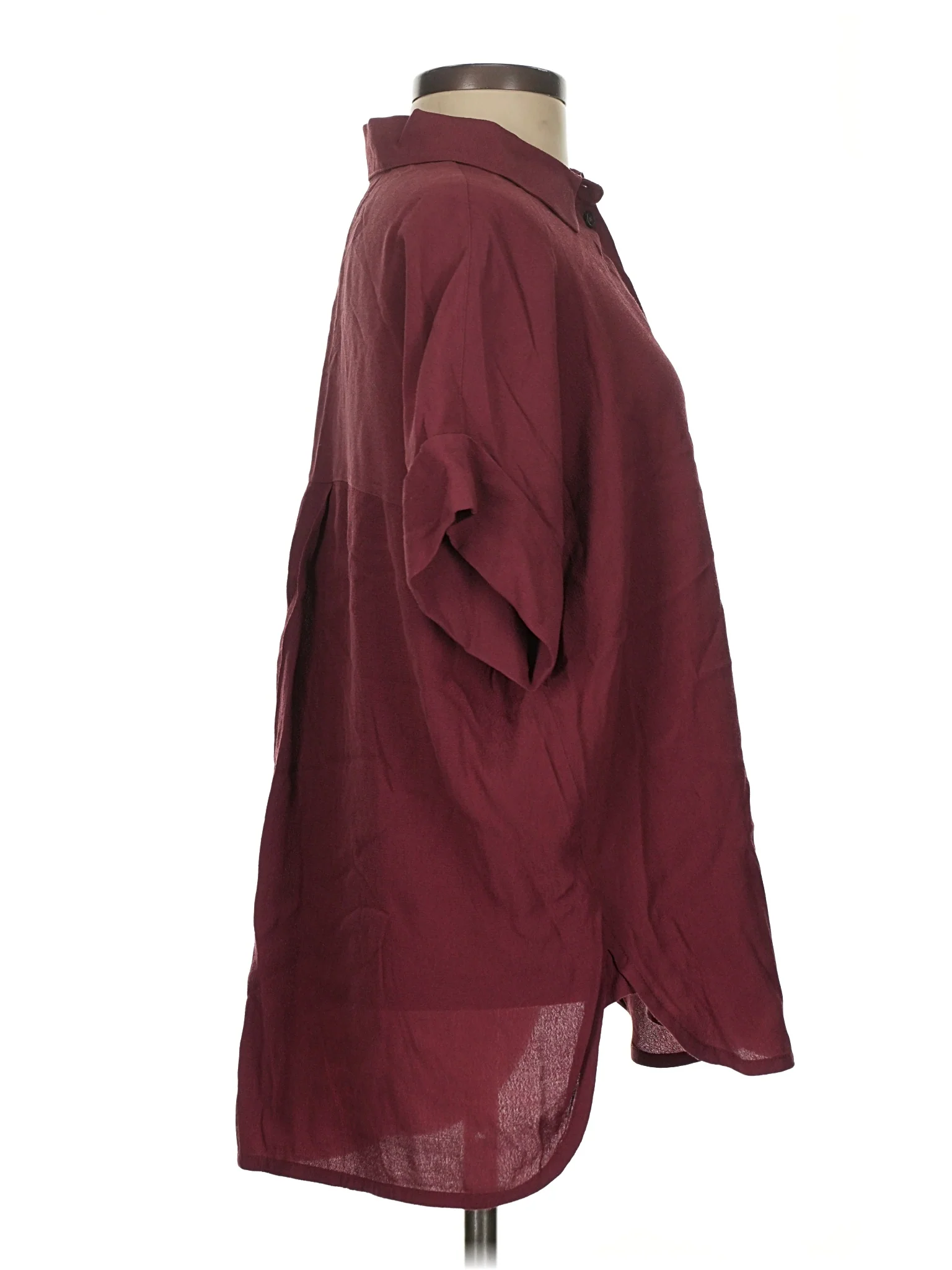 Short Sleeve Button-Down Shirt - Image 3